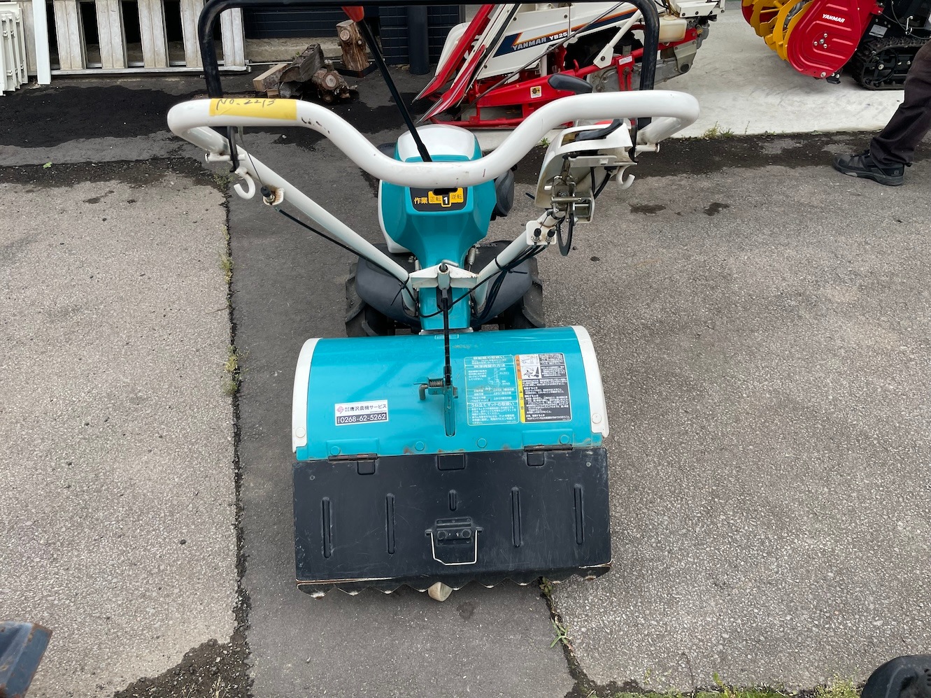 クボタ 管理機 TRS60 機体寸法:1515×620×1070(mm) 出力6.2ps 使用燃料/容量:無鉛ガソリン/2.5L