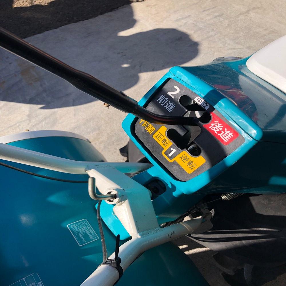 【整備待ち】クボタ 管理機 TRS60 機体寸法:1480×610×1085mm 出力6.2PS 使用燃料:ガソリン