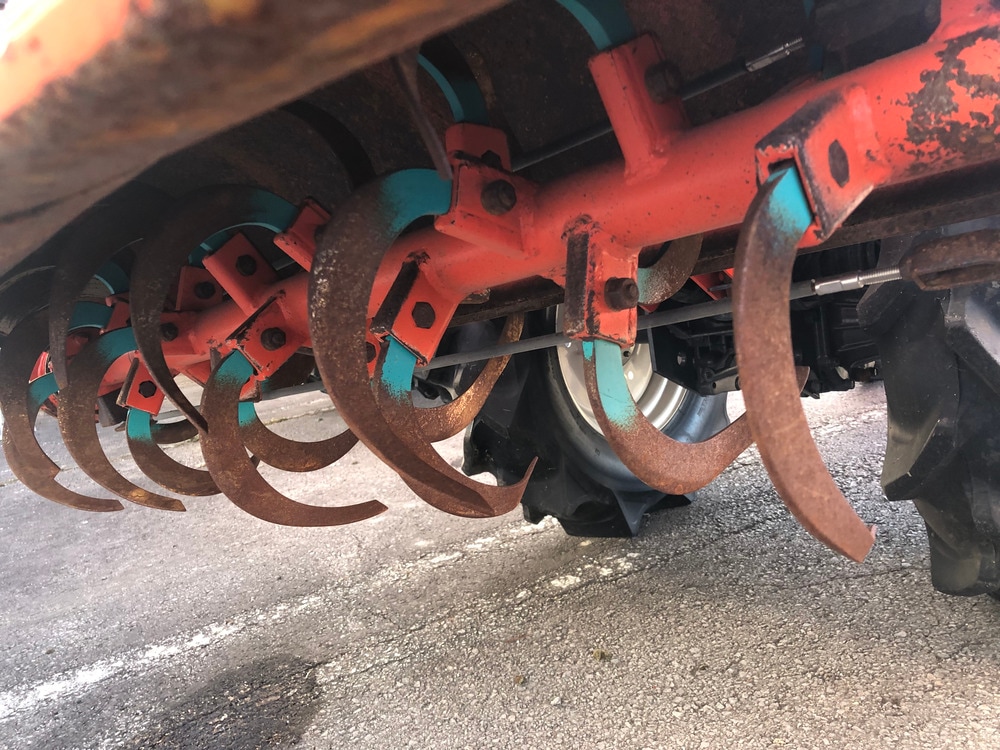 クボタ トラクター JB14 機体寸法:2020×960×1810(mm) 出力10.7ps 使用燃料/容量:ディーゼル軽油/14L