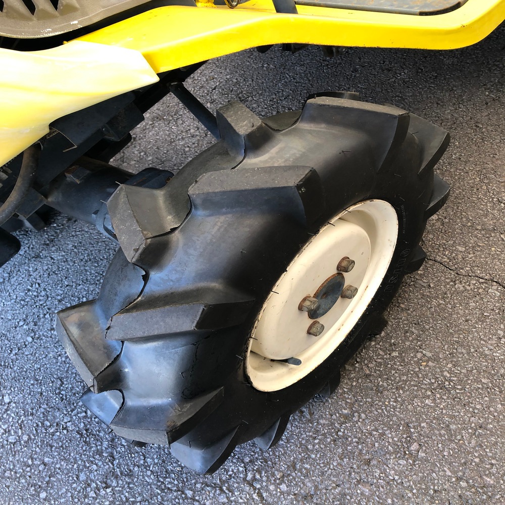 【中古】イセキ トラクター TC-13-YZ 