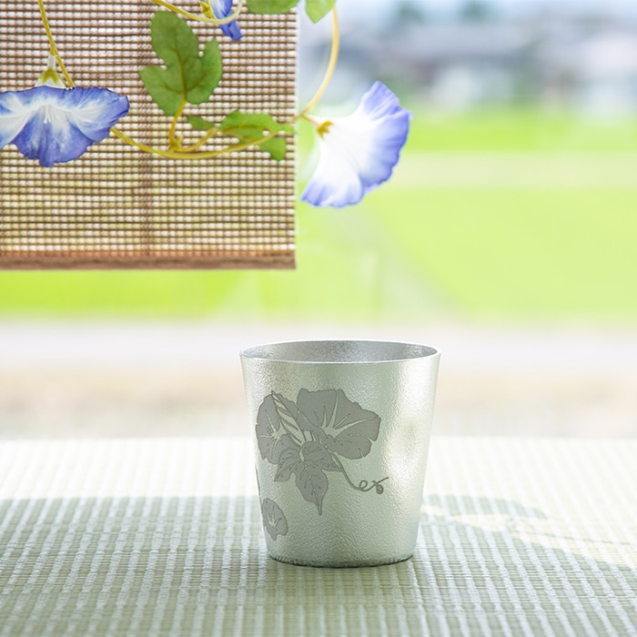草模様の銀　杯　50g NAJIMIタンブラー - 四季の盃｜錫製雑貨・酒器の通販は能作オンライン