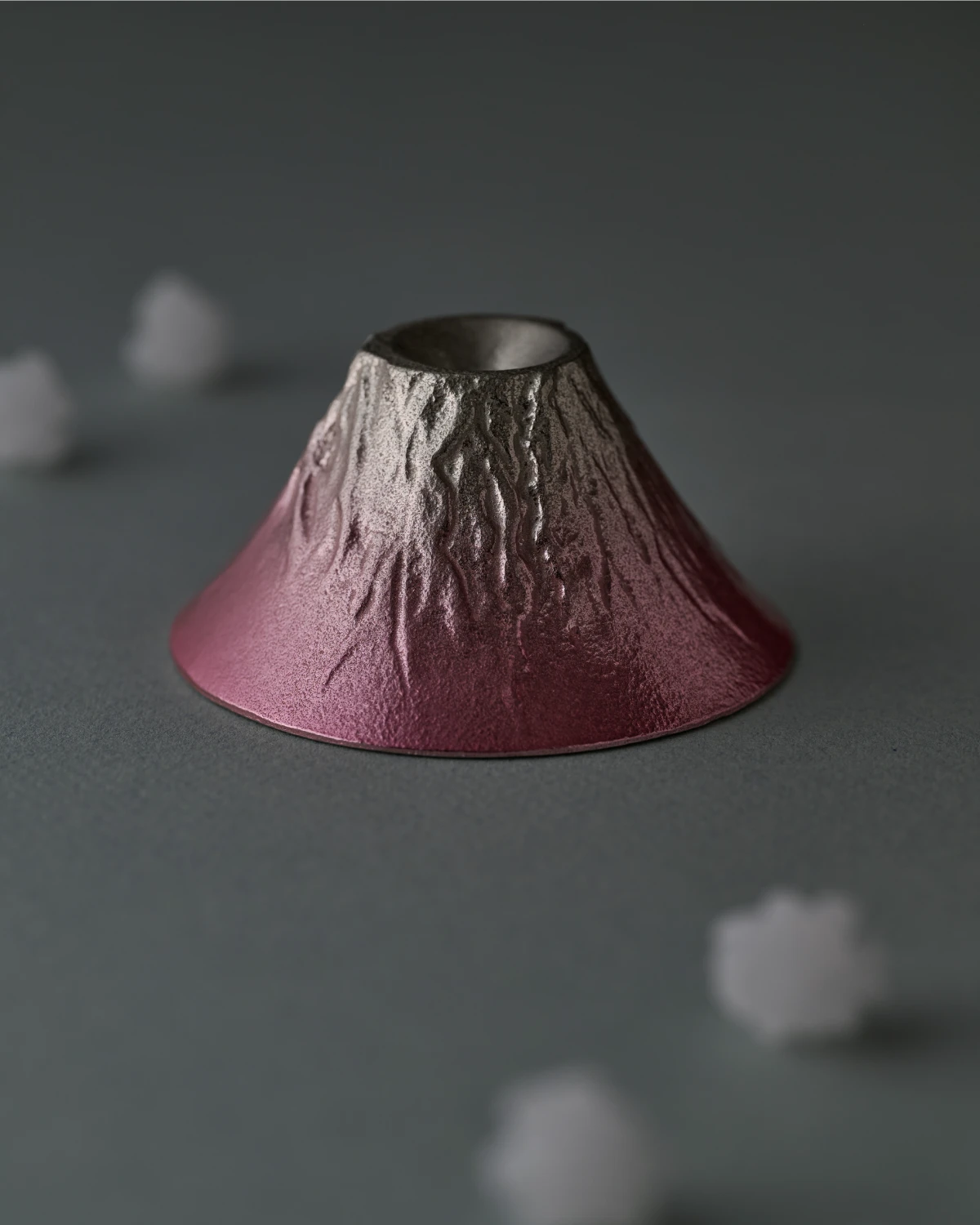 ぐい呑 - 桜富士｜錫製雑貨・酒器の通販は能作オンラインショップ【公式】