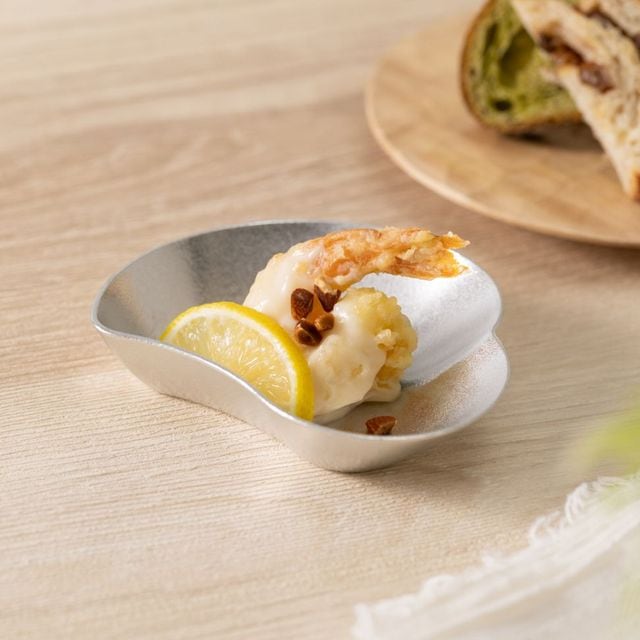 ここひらりプレート｜錫製雑貨・酒器の通販は能作オンラインショップ