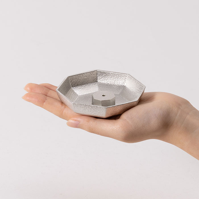 香鉢 - 八卦｜錫製雑貨・酒器の通販は能作オンラインショップ【公式】