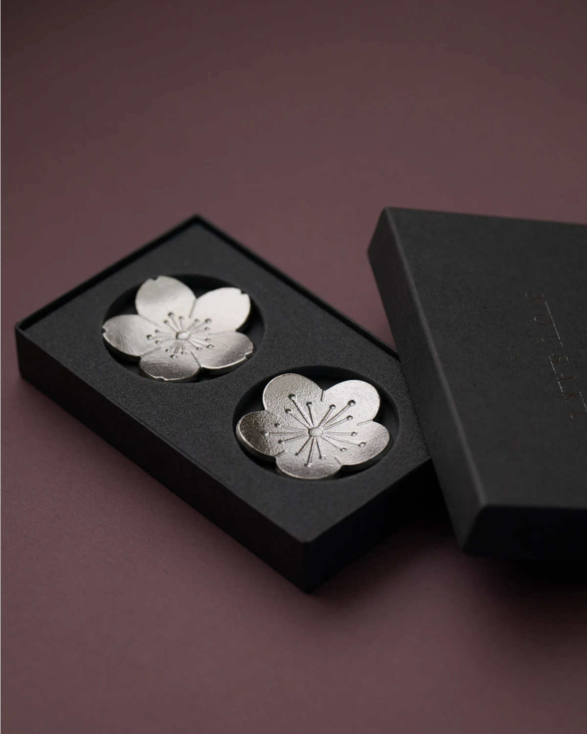 ほんの気持ちギフト（箸置-「花ばな」梅・桜2ヶセット）｜錫製雑貨・酒