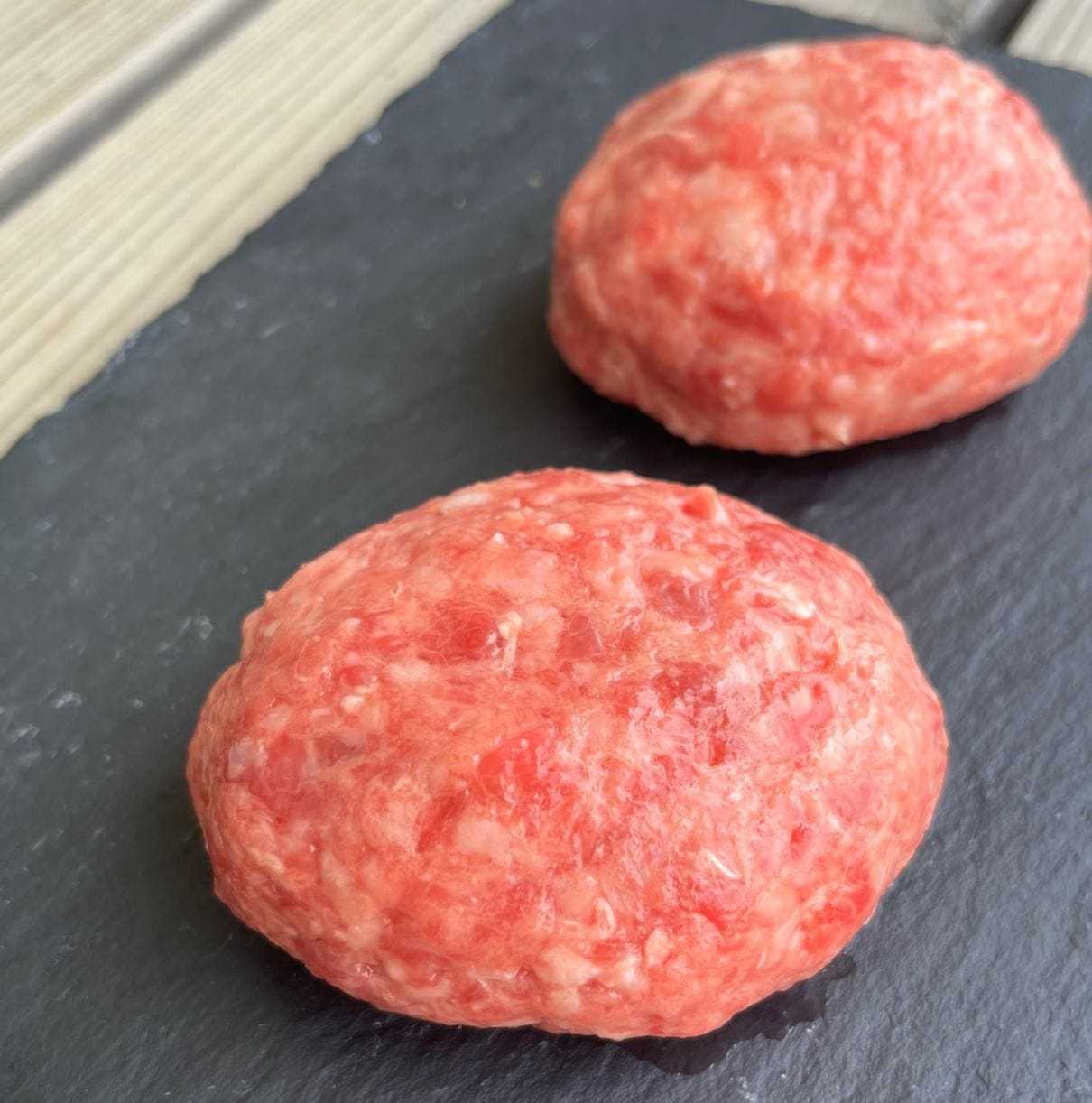 菊池源吾牛100％使用「オメガバーグ」120g 8個