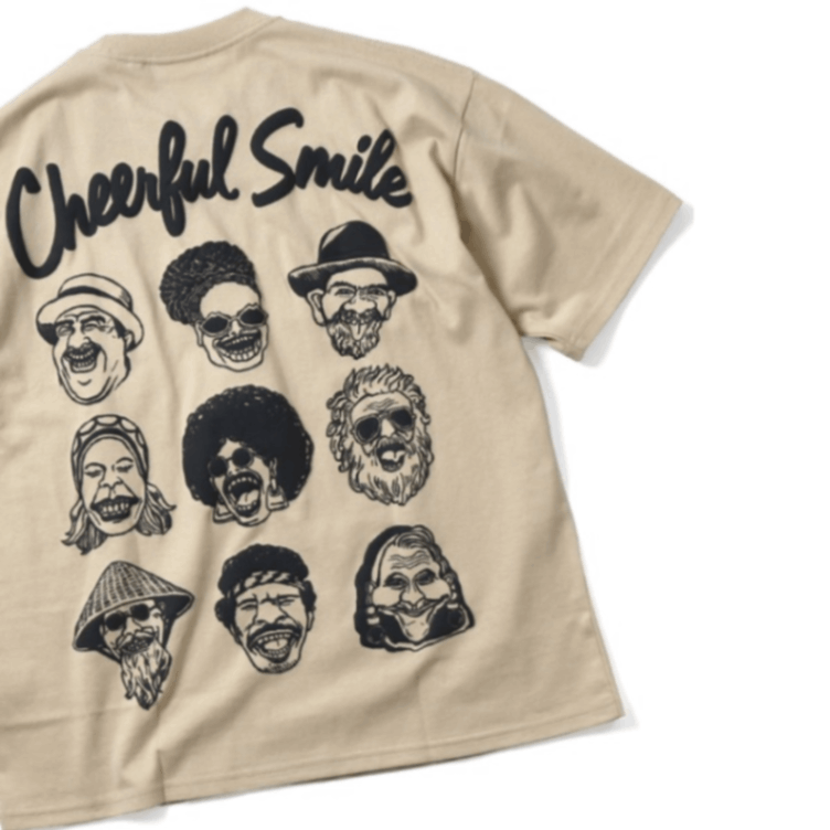 7.4oz Cheerful SmileビッグTee ベージュ gym master