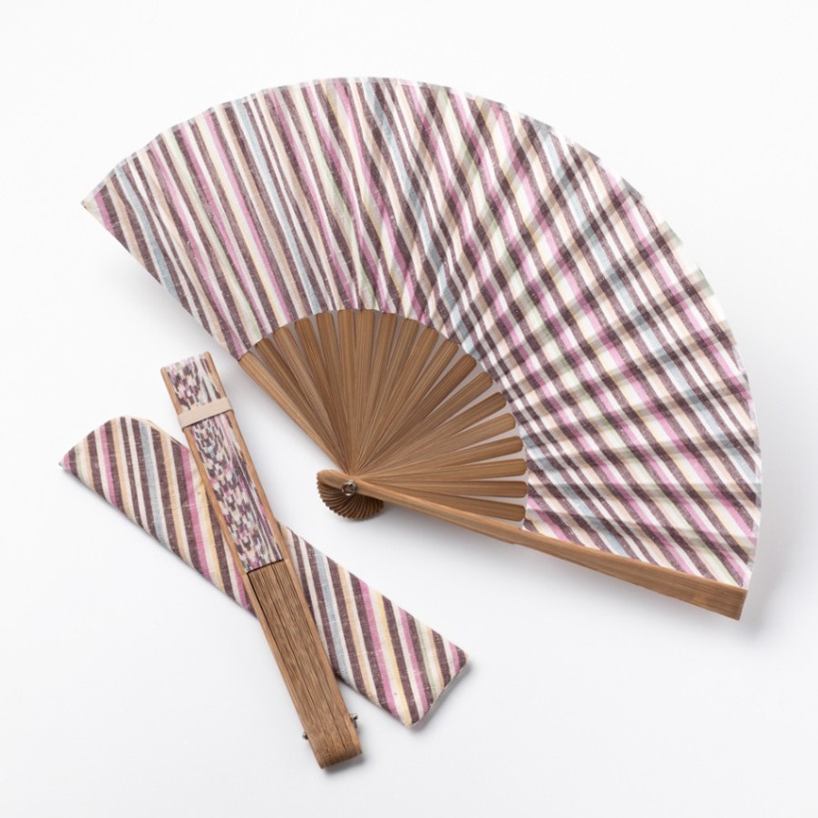 【遠州綿紬】扇子 袋付き「小桜」