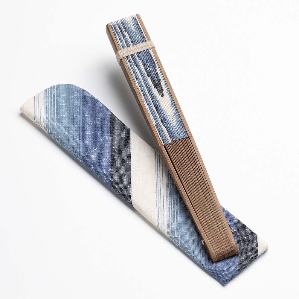 【遠州綿紬】扇子 袋付き「富士」