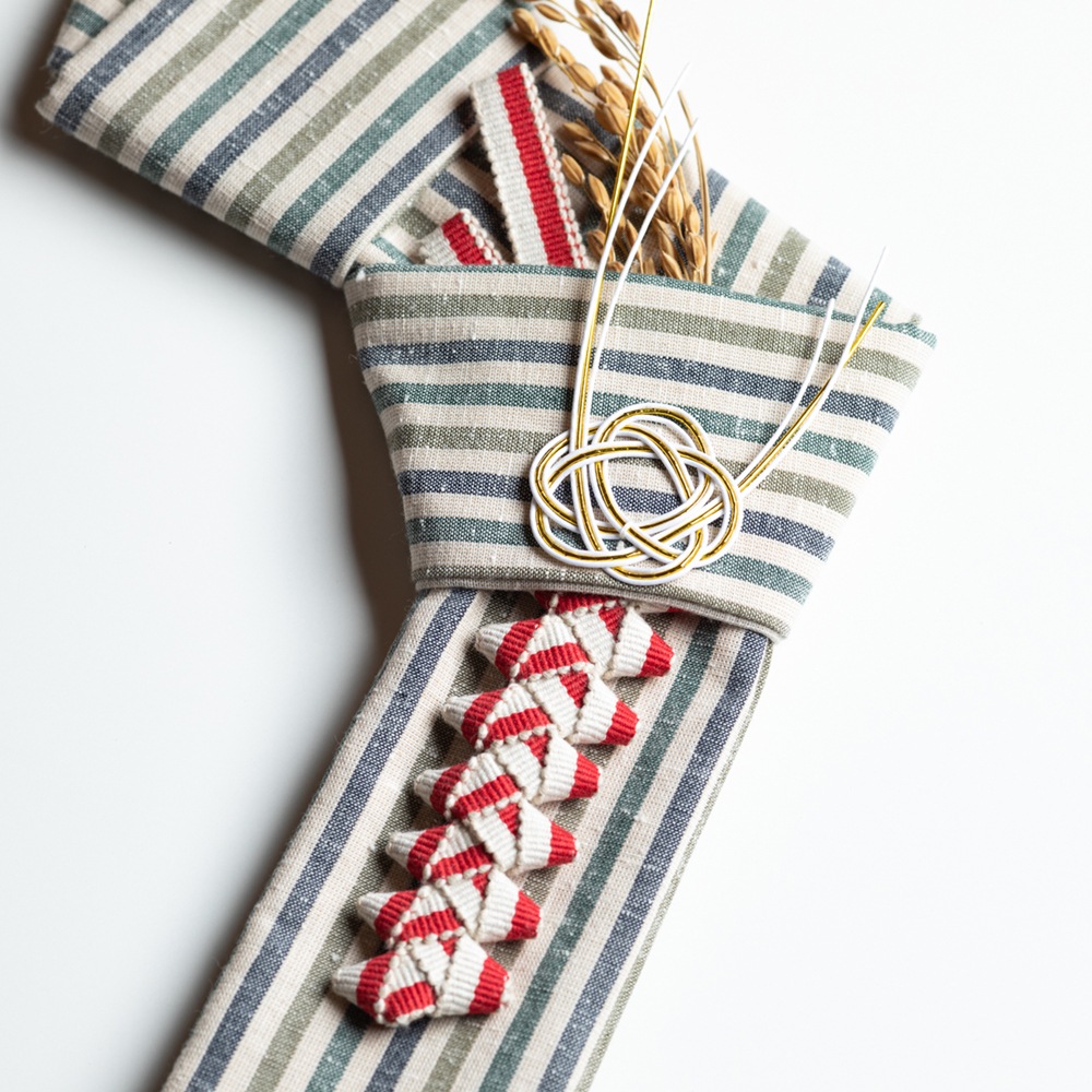 【12/25頃お届け】遠州綿紬のお正月飾り S-41 若葉-わかば-