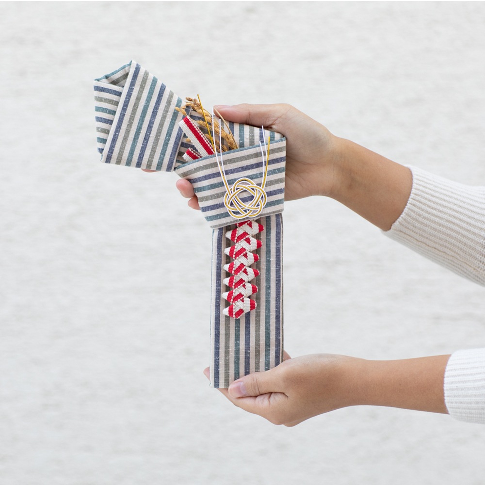 【12/25頃お届け】遠州綿紬のお正月飾り S-41 若葉-わかば-