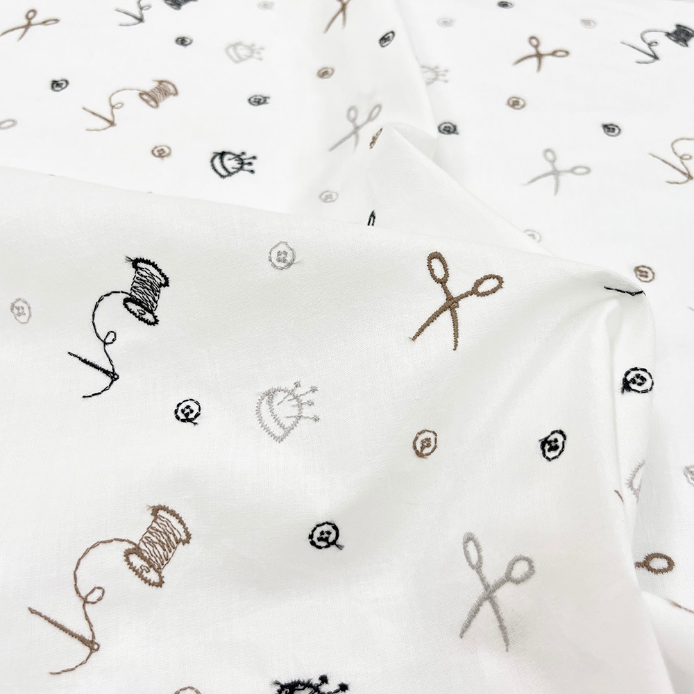 ソーイングマテリアル刺しゅう　モノトーン｜キャンブリック生地　刺繍