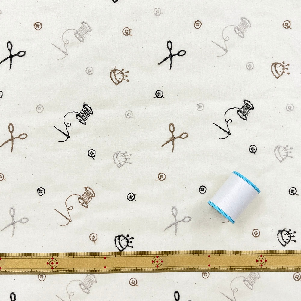 ソーイングマテリアル刺しゅう　モノトーン｜キャンブリック生地　刺繍