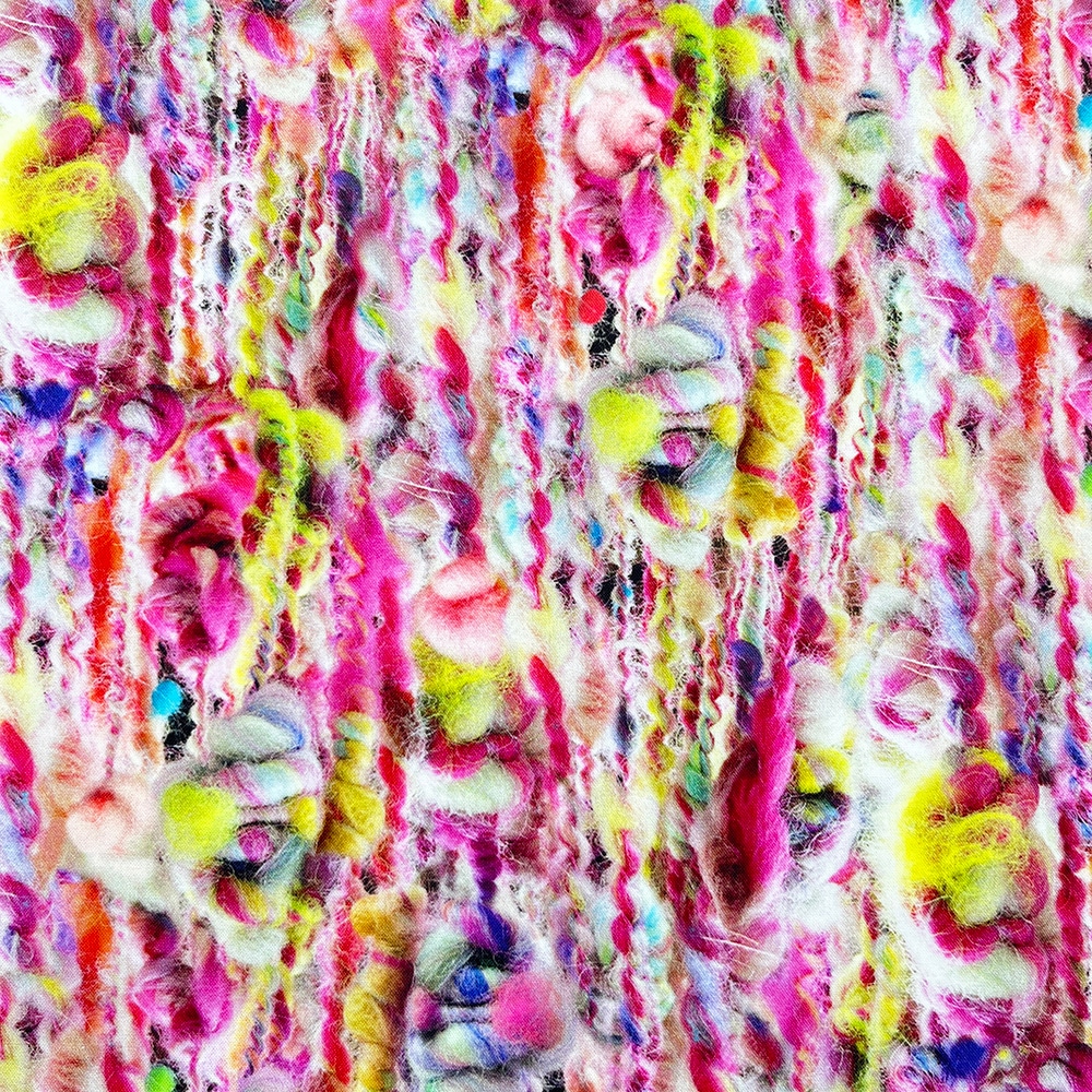 【Riconic】「もこもこ毛玉の大行進」 デジタルプリント｜シーチング