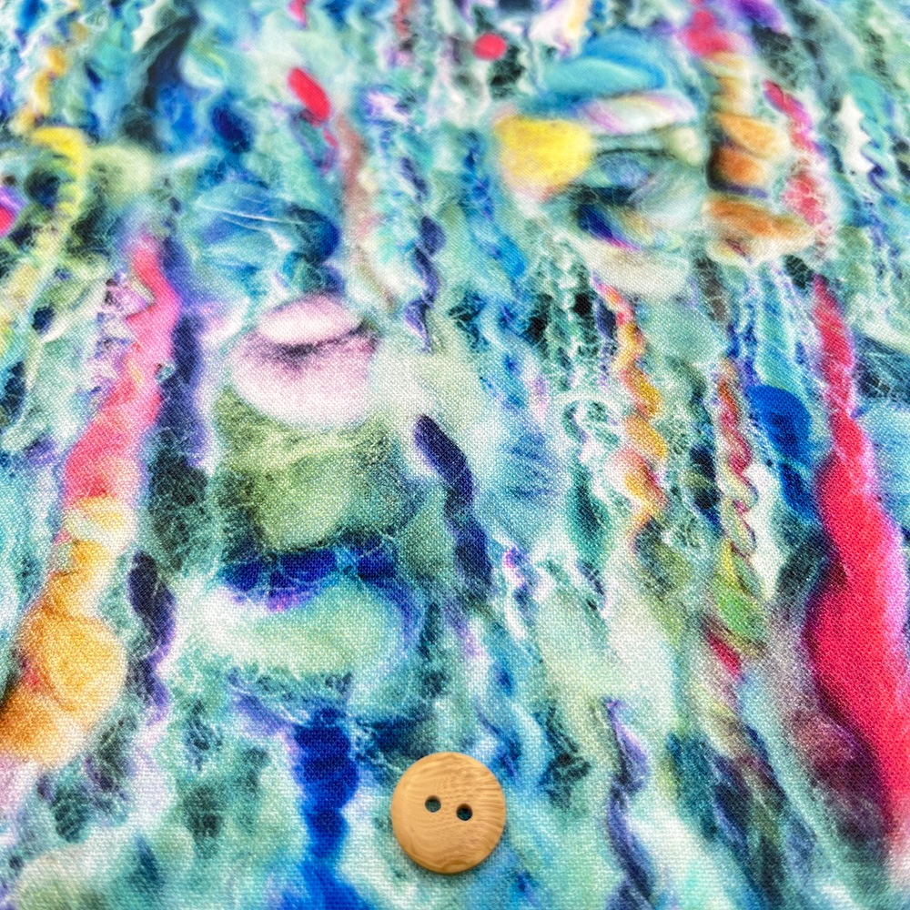 【Riconic】「もこもこ毛玉の大行進」 デジタルプリント｜シーチング