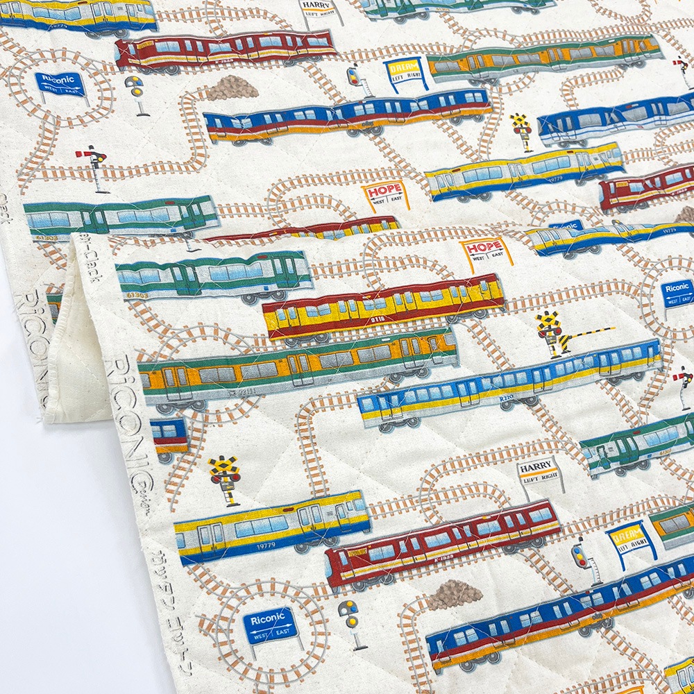 【Riconic】「ガッタンゴットン」 デジタルプリント｜キルティング