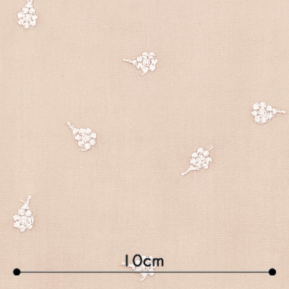 ベリー柄 ナッツ柄 木の実刺しゅう ブロード生地  (ピンクベージュ)