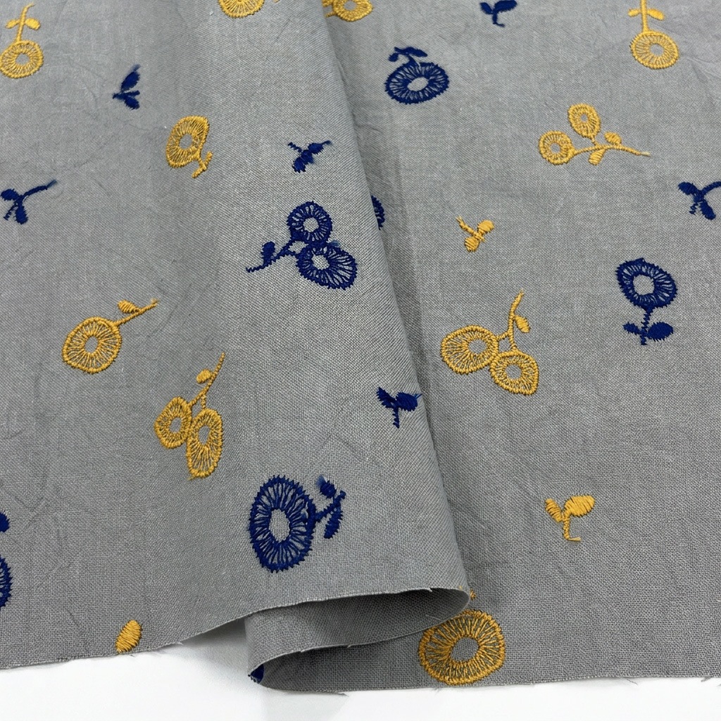 【Riconic】 ポピー 刺しゅう ｜綿麻シーチング　コットンシーチング　刺繍