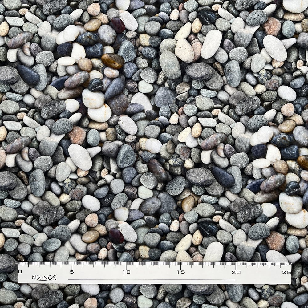 【Riconic】「FabtureCotton　カゴと小石」 デジタルプリント｜シーチング