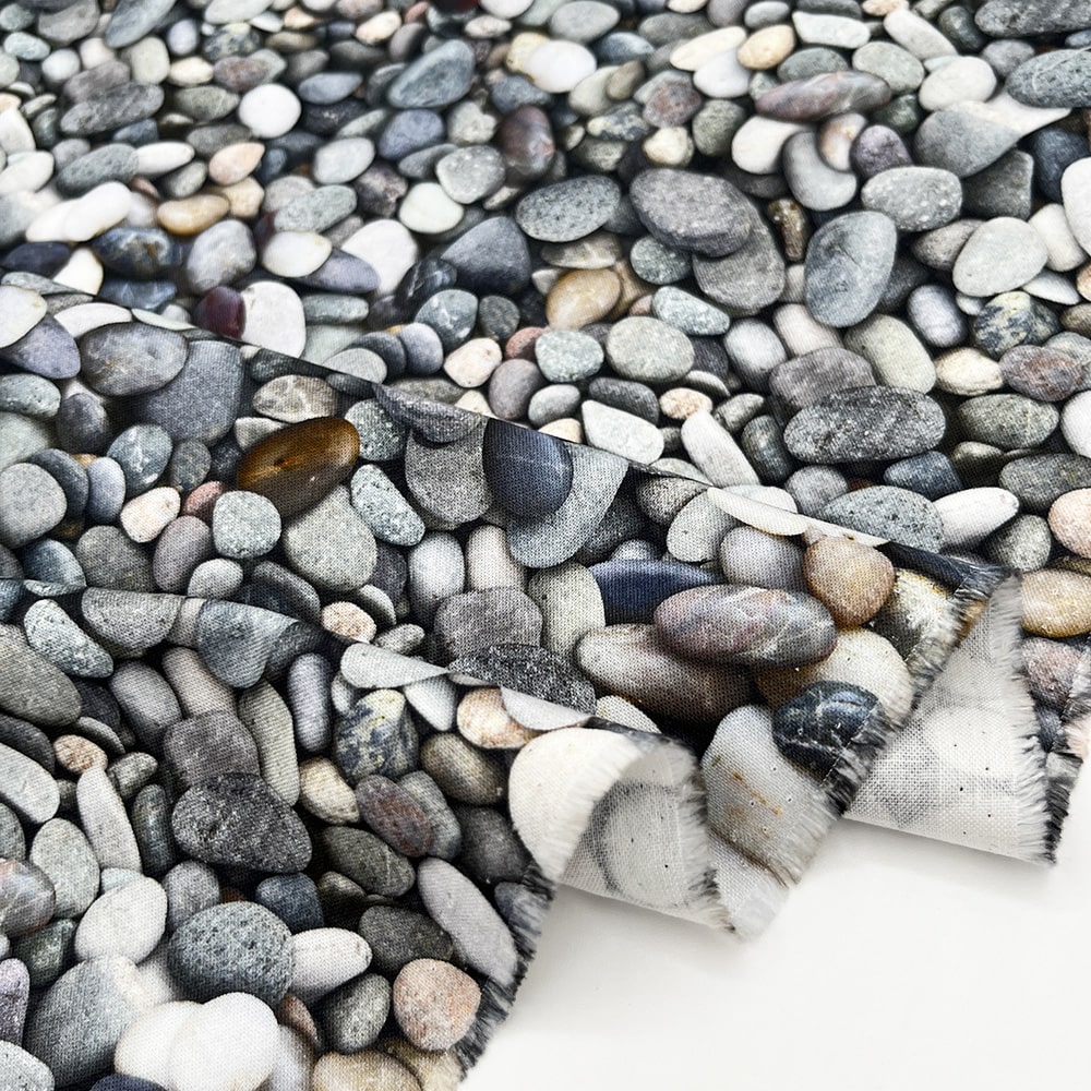 【Riconic】「FabtureCotton　カゴと小石」 デジタルプリント｜シーチング