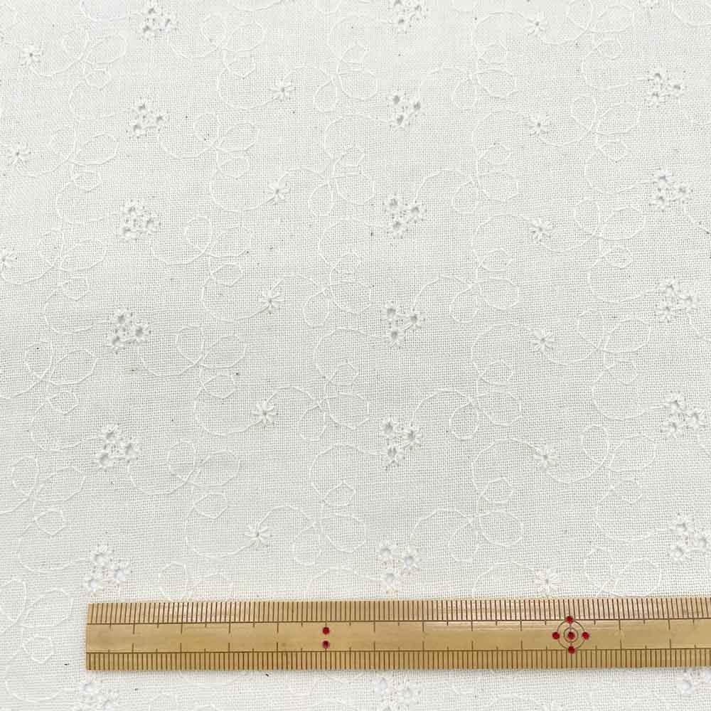 ダブルガーゼレース 刺しゅう柄 ダブルガーゼ生地 (生成)