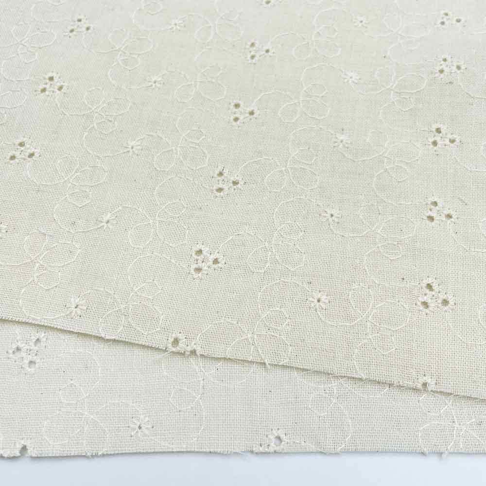 ダブルガーゼレース 刺しゅう柄 ダブルガーゼ生地 (生成)