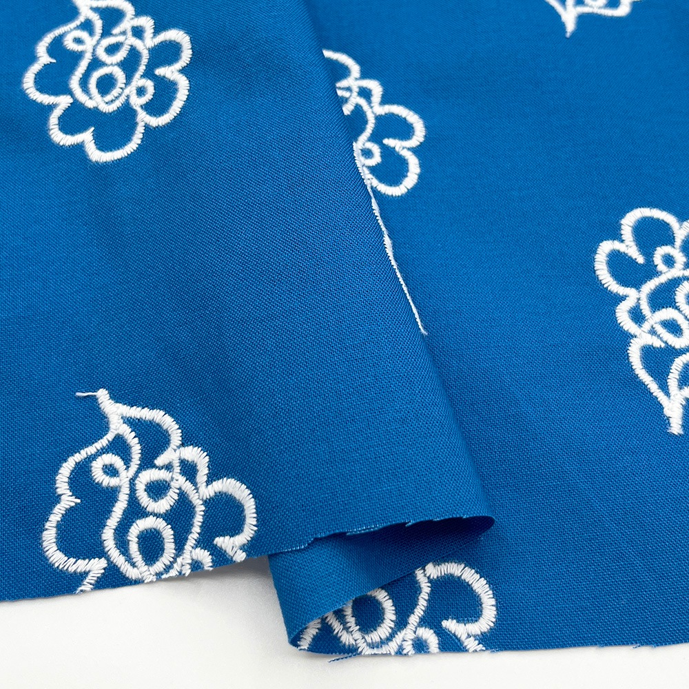 【Hitosaji】 華雲 刺しゅう ｜コットンシーチング生地