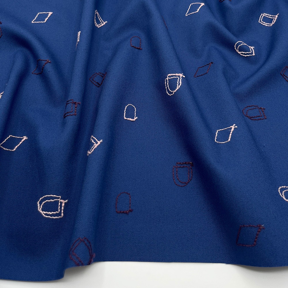 【Hitosaji】 ぱんもどき 刺しゅう |コットンオックス生地