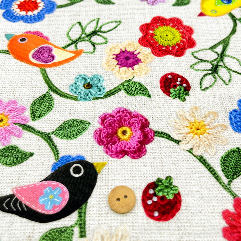 【Riconic】「いちごポリス」 デジタルプリント｜シーチング