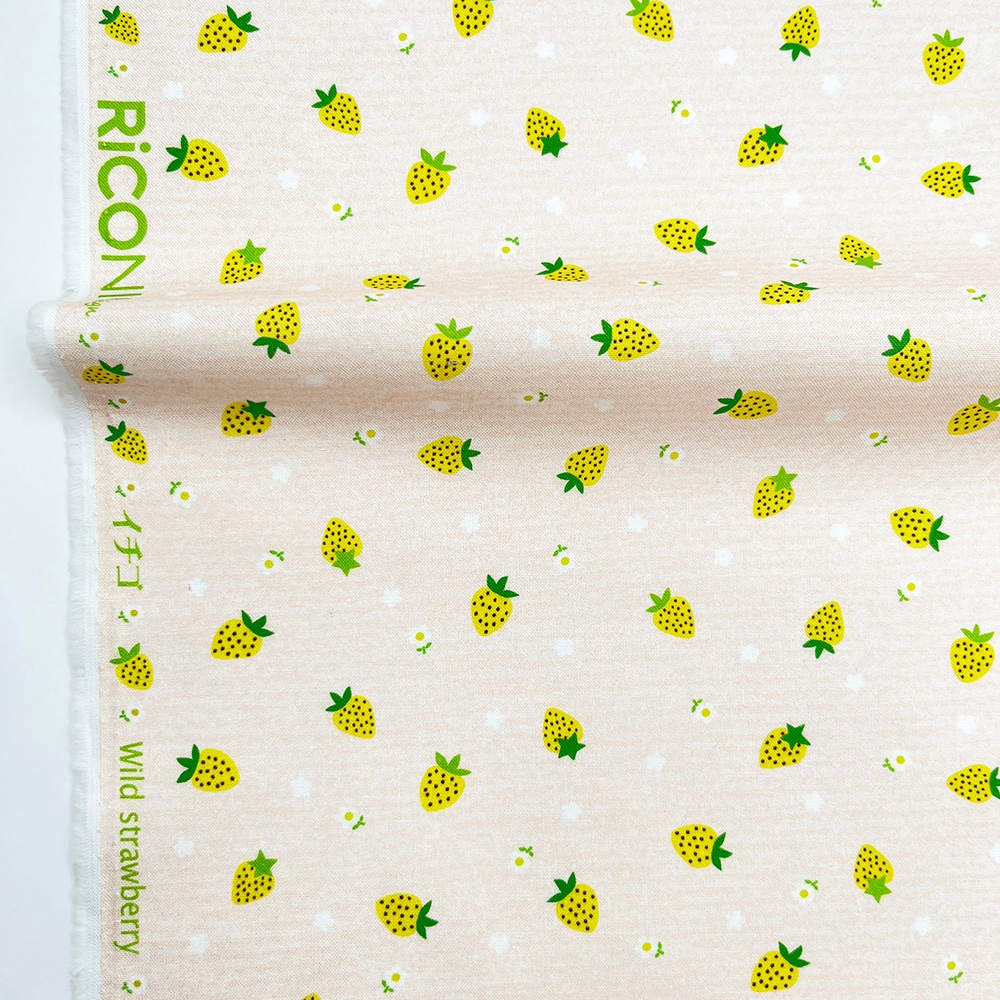 【Riconic】「イチゴ」 デジタルプリント｜シーチング