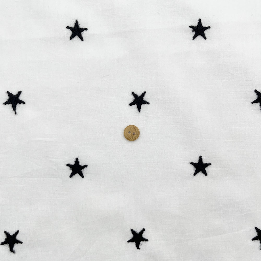 mokomokoSTAR 刺しゅう コットンブロード生地|スター 星 刺繍 (ホワイト×ブラック刺繍)