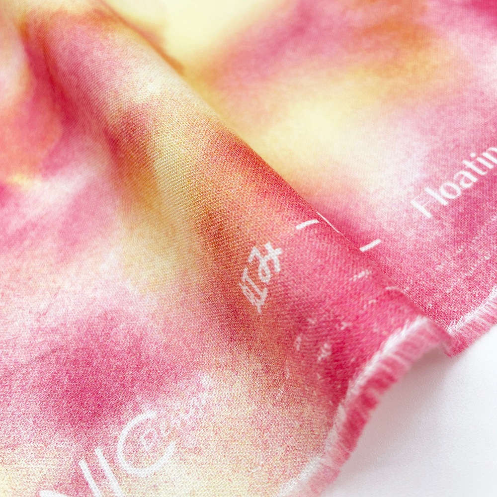 【Riconic】「虹み -Nizimi-」 デジタルプリント|シーチング (ピーチピンク)