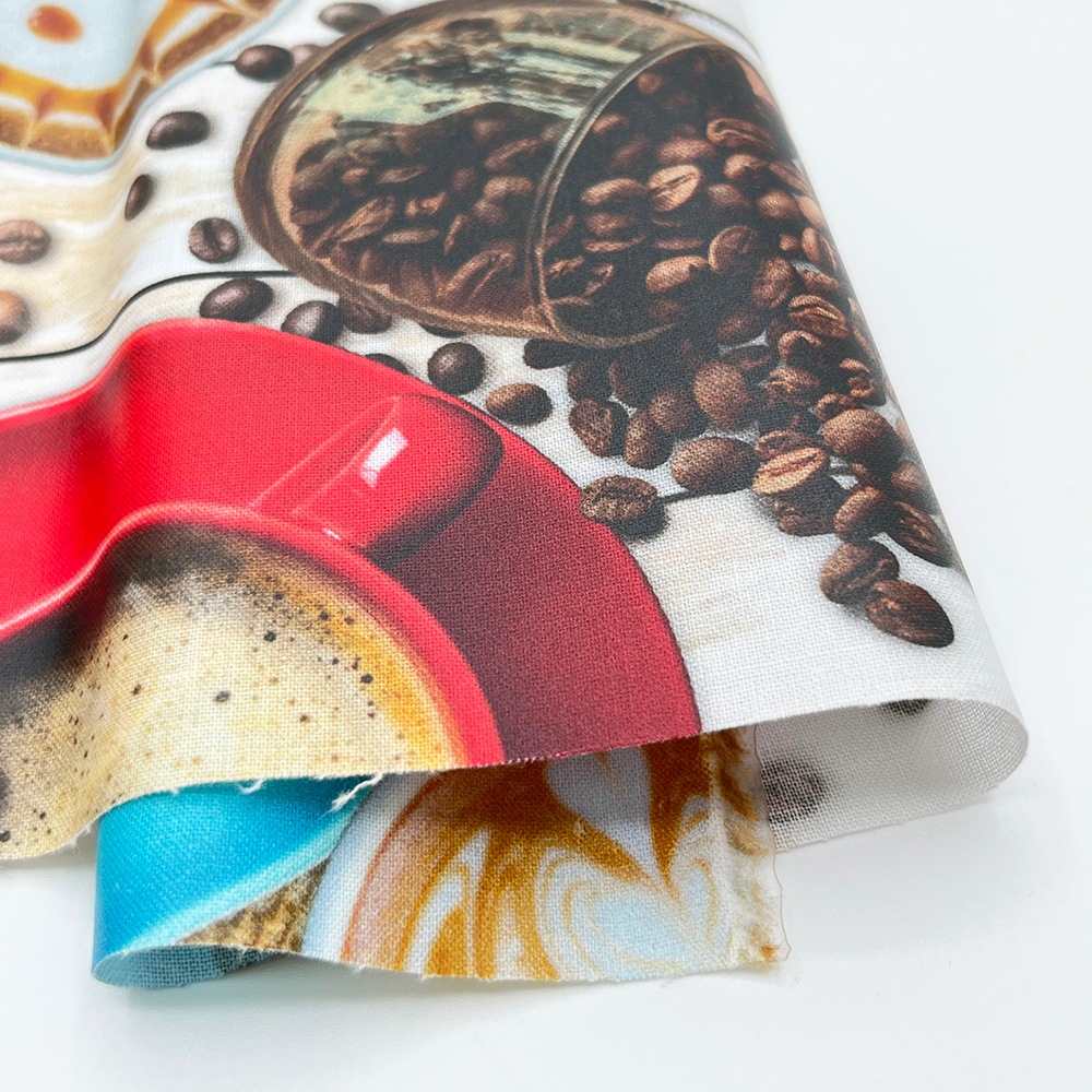 ラミネート加工｜【Riconic】「カフェアートの世界」 デジタルプリント