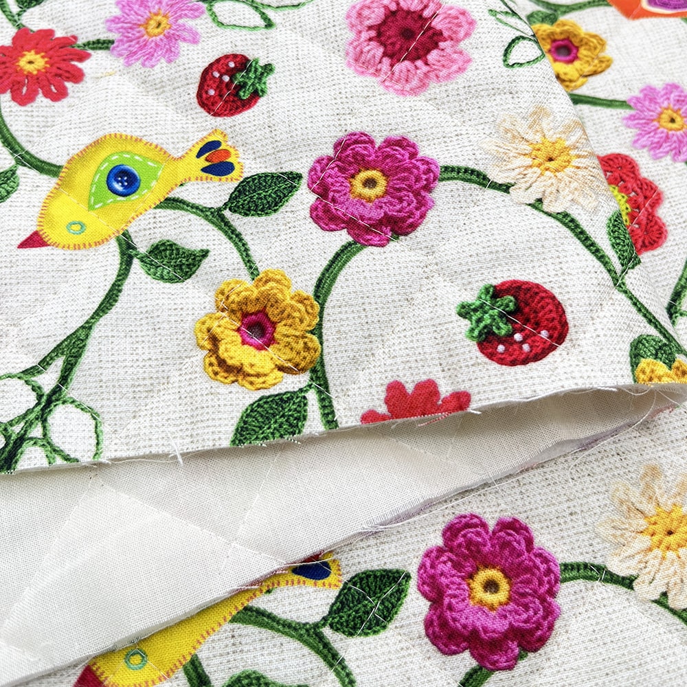 【Riconic】「いちごポリス」 デジタルプリント|キルティング