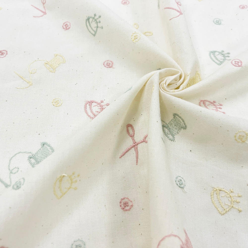 ソーイングマテリアル刺しゅう　ペールカラー｜キャンブリック生地　刺繍