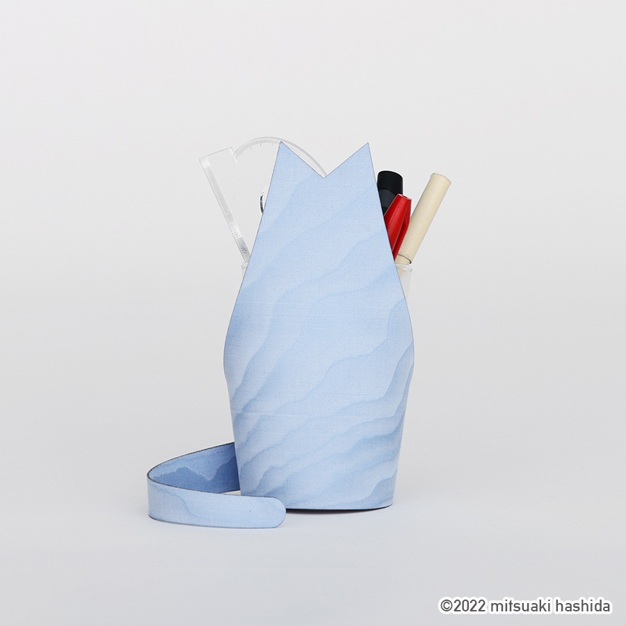 Morph into a cat (モルフ イントゥ ア キャット)