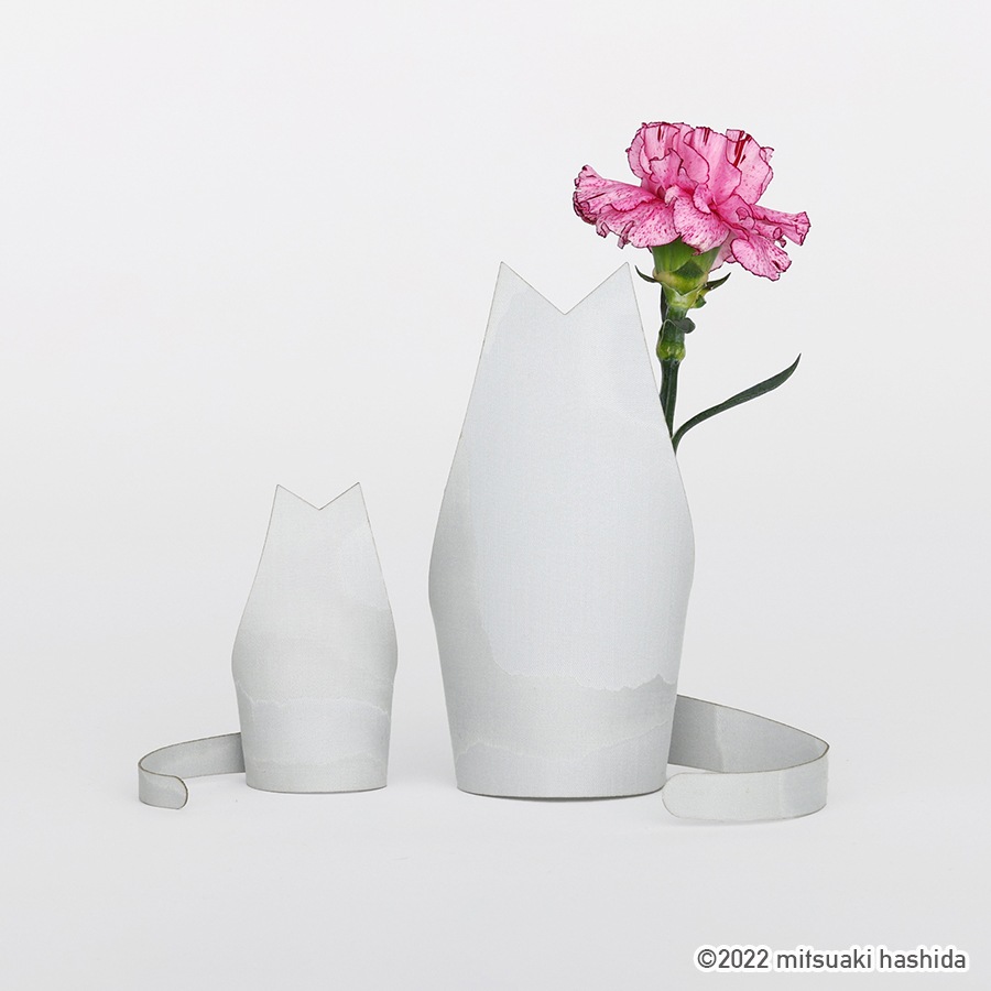 Morph into a cat (モルフ イントゥ ア キャット)