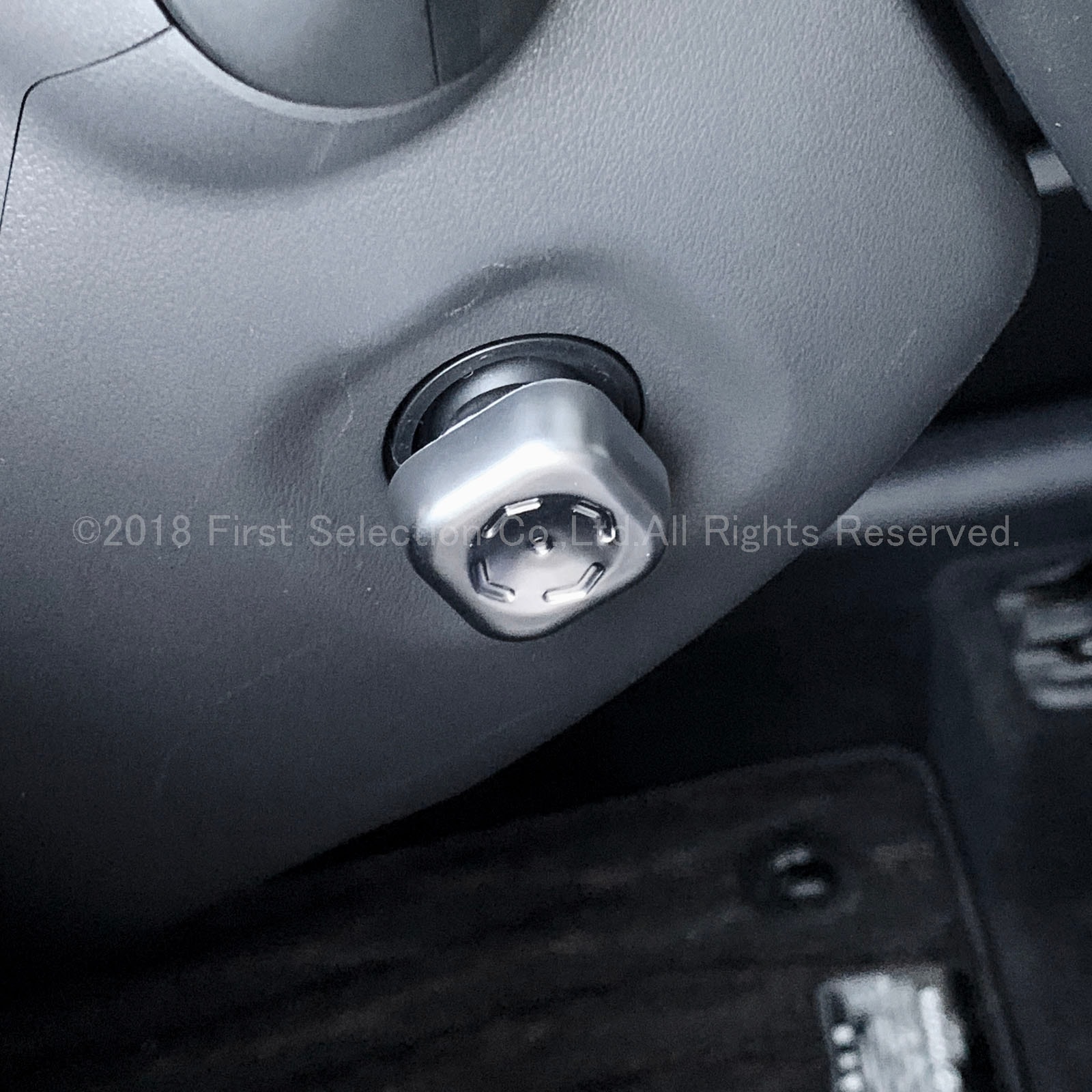 レクサス 電動チルト機能搭載車用 ハンドルアジャスターキャップ LEXUS IS30 GS10 LS50 ES10 UX10 NX10 NX20 RX20 RX30 LX200系 RC10 LC100系