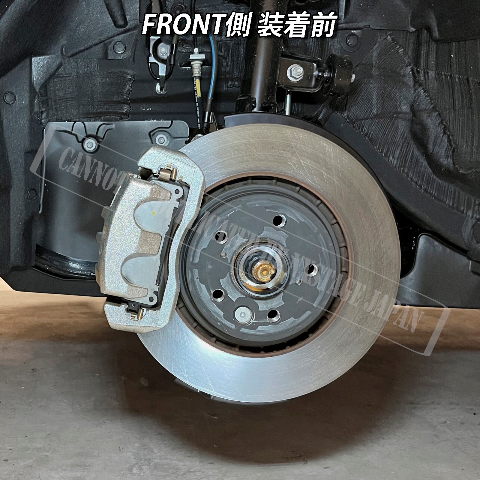 トヨタ車 36系クラウンスポーツ用 高耐久金属製キャリパーカバーセット