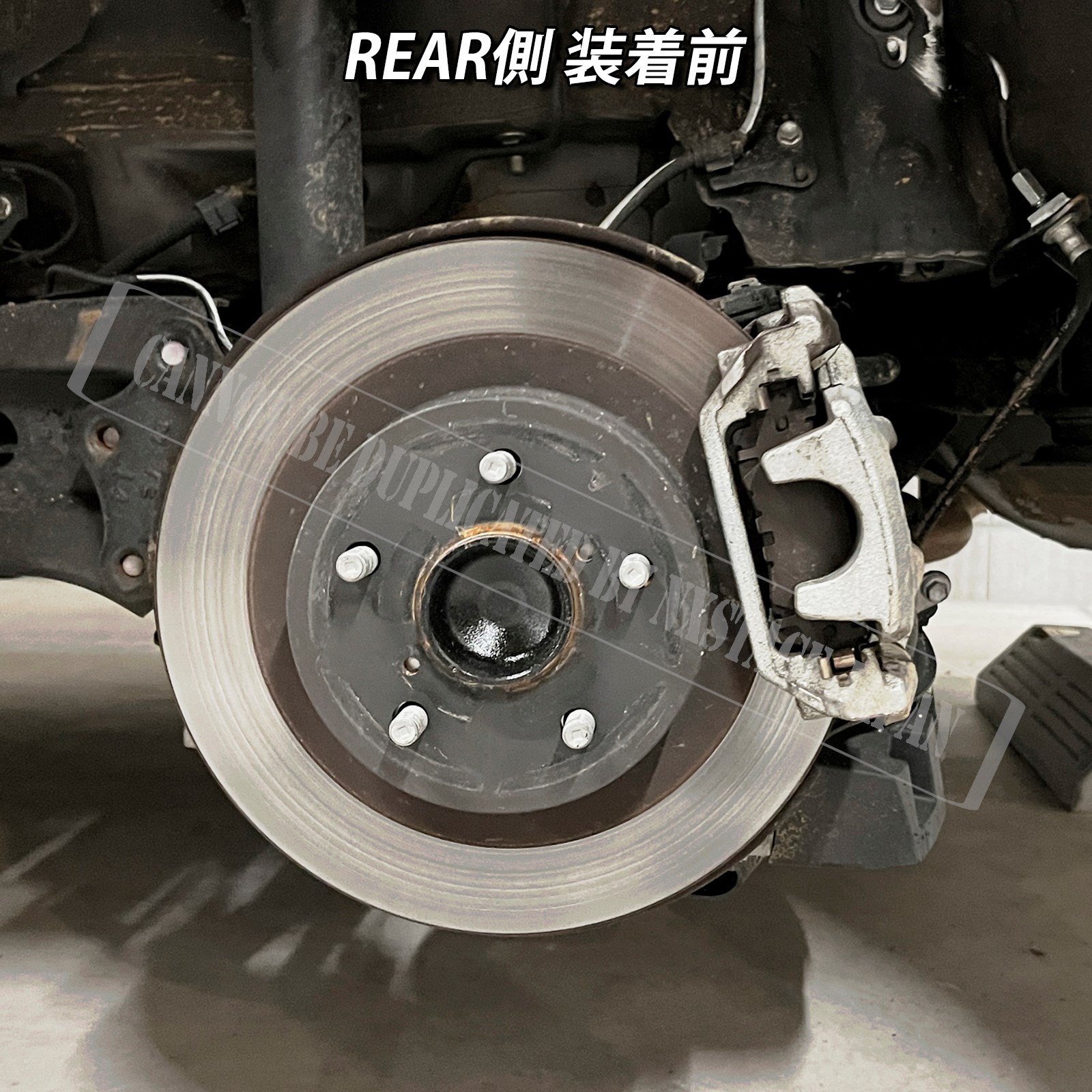 トヨタ車 アルファード30系用 高耐久金属製キャリパーカバーセット 30