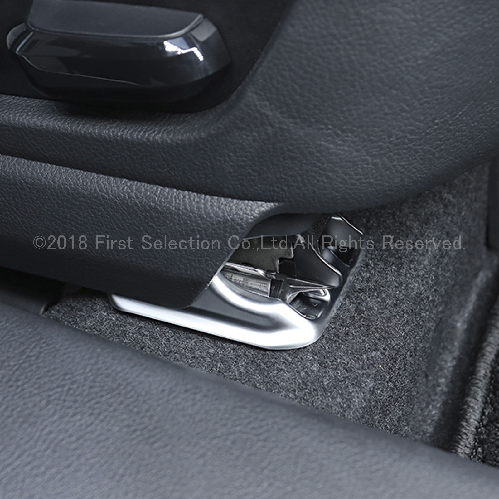 220クラウン用レカロシートレール