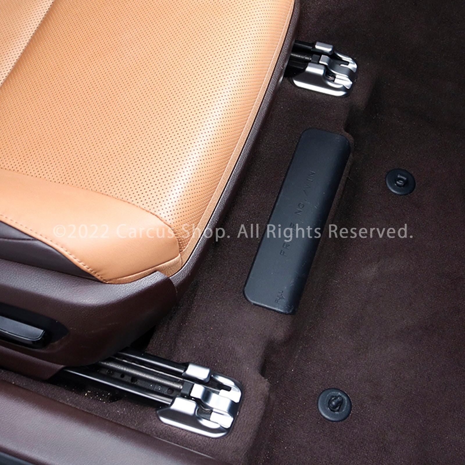 220クラウン用レカロシートレール