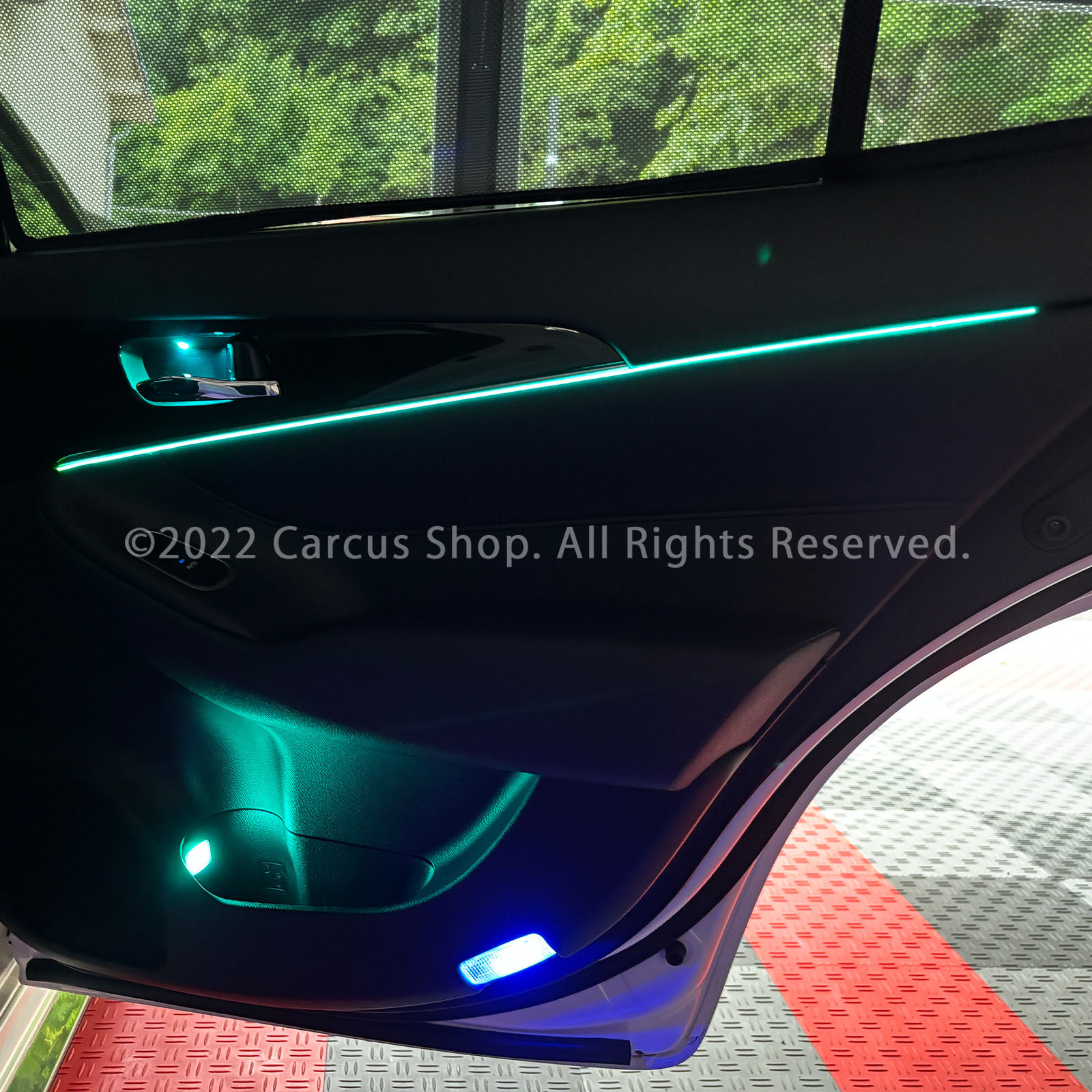 9月限定来店取付工賃込 トヨタ 210系クラウン用 64色対応車内アンビエントシステム基本セット 210クラウン AWS210 AWS211 ARS210 GRS210 GRS211 AWS215