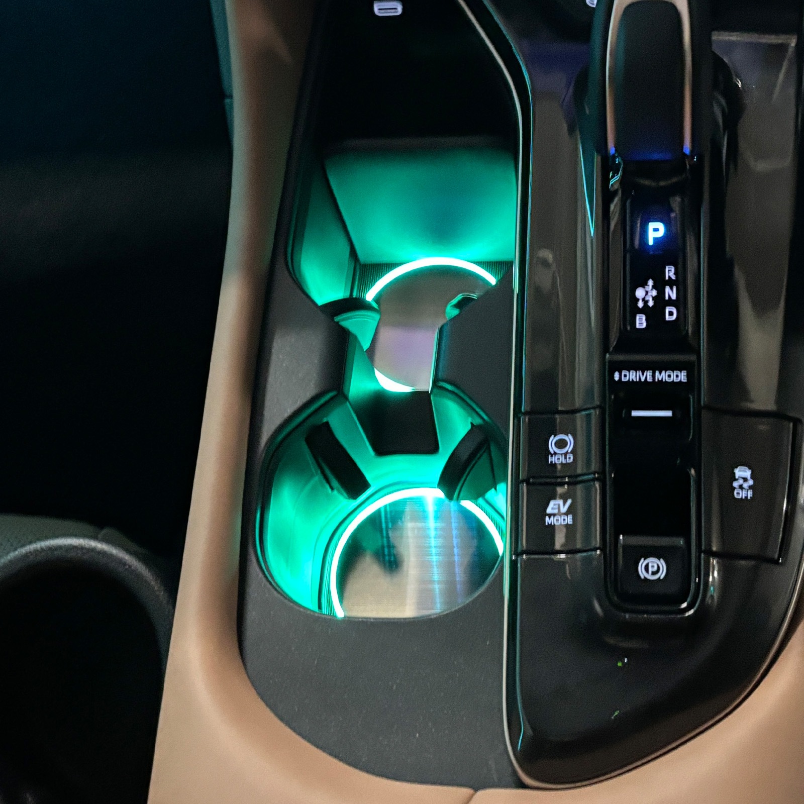 1月限定来店取付工賃込 トヨタ 35系クラウンクロスオーバー用 64色対応車内アンビエントシステム基本セット+追加OP⑦⑫⑯セット 35クラウンクロスオーバー TZSH35 AZSH35