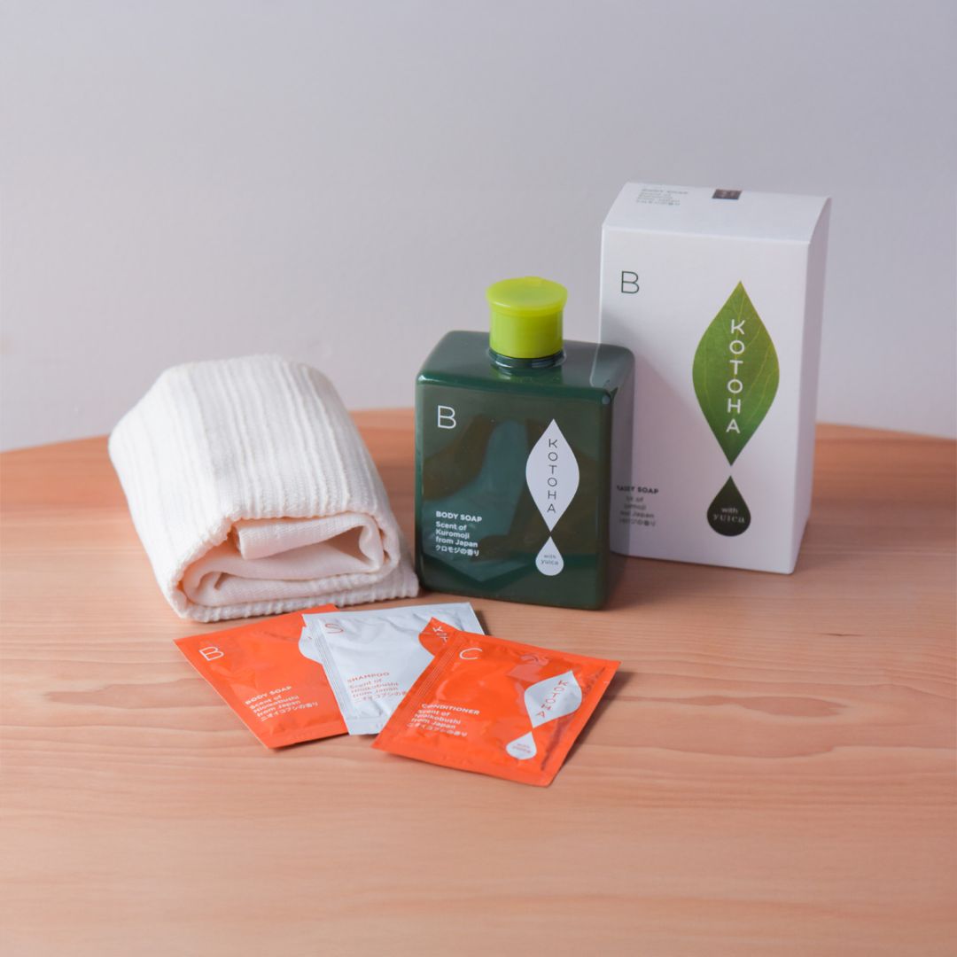 <{$item.group.list[i].name}