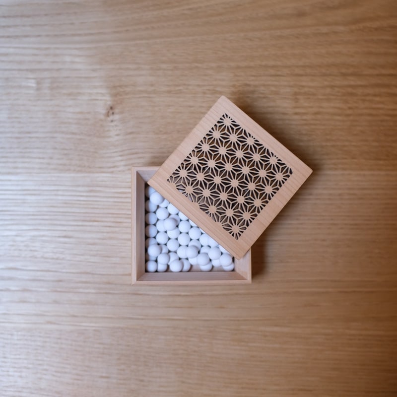 森香炉・麻の葉めざめの香り（ニオイコブシベース）自然芳香液