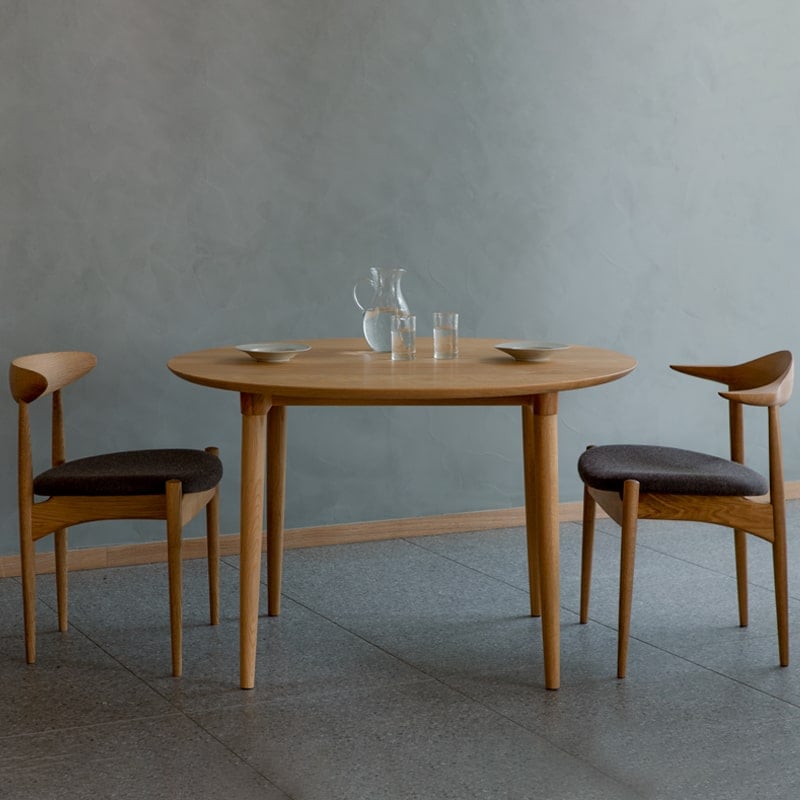 飛騨の家具]Mori:to丸テーブル｜オークヴィレッジオンラインショップ