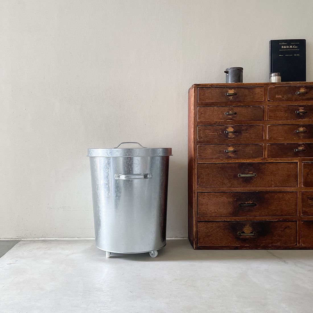 TUB（タブ）ダストボックス33Lサイズ・キャスター