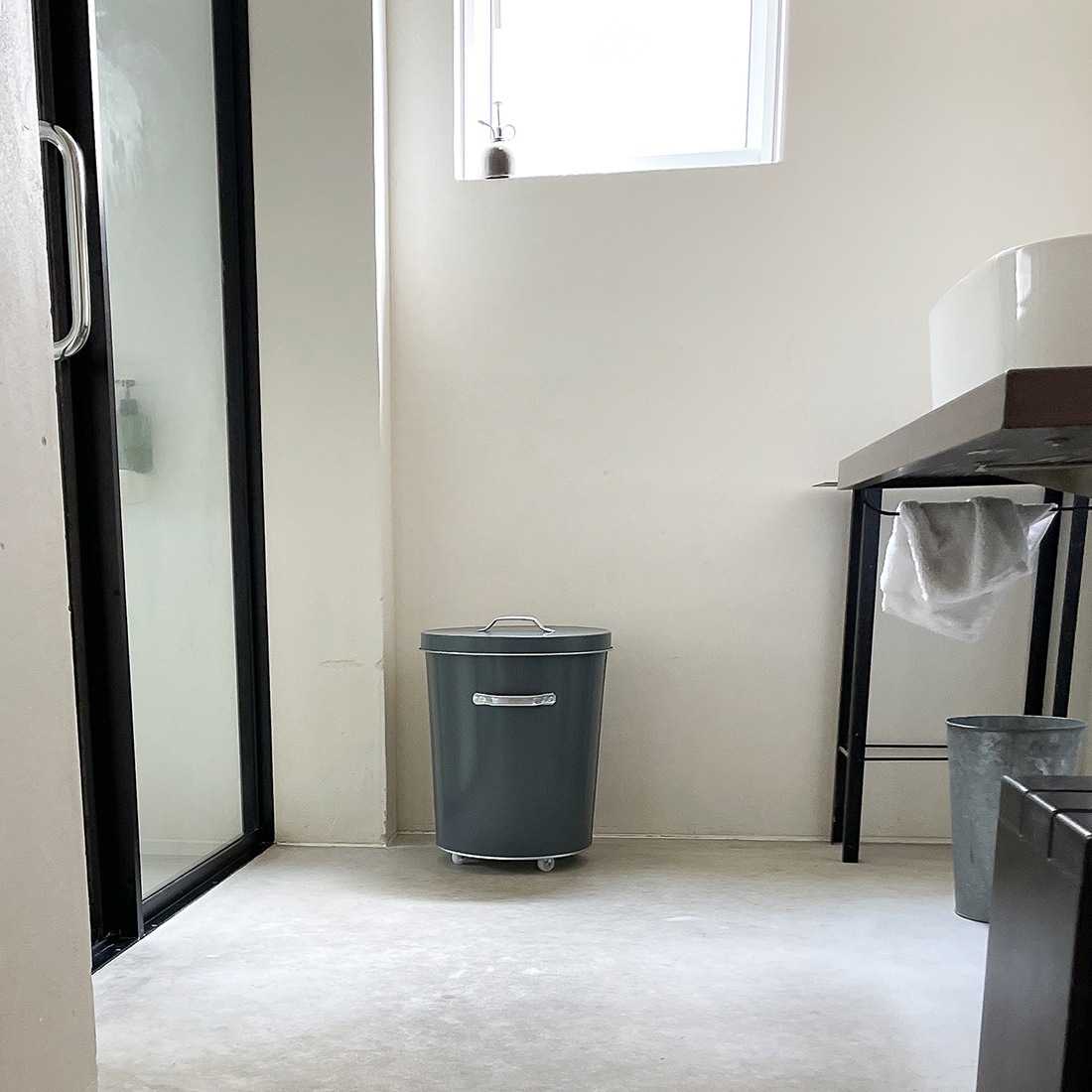 TUB（タブ）ダストボックス33Lサイズ・キャスター