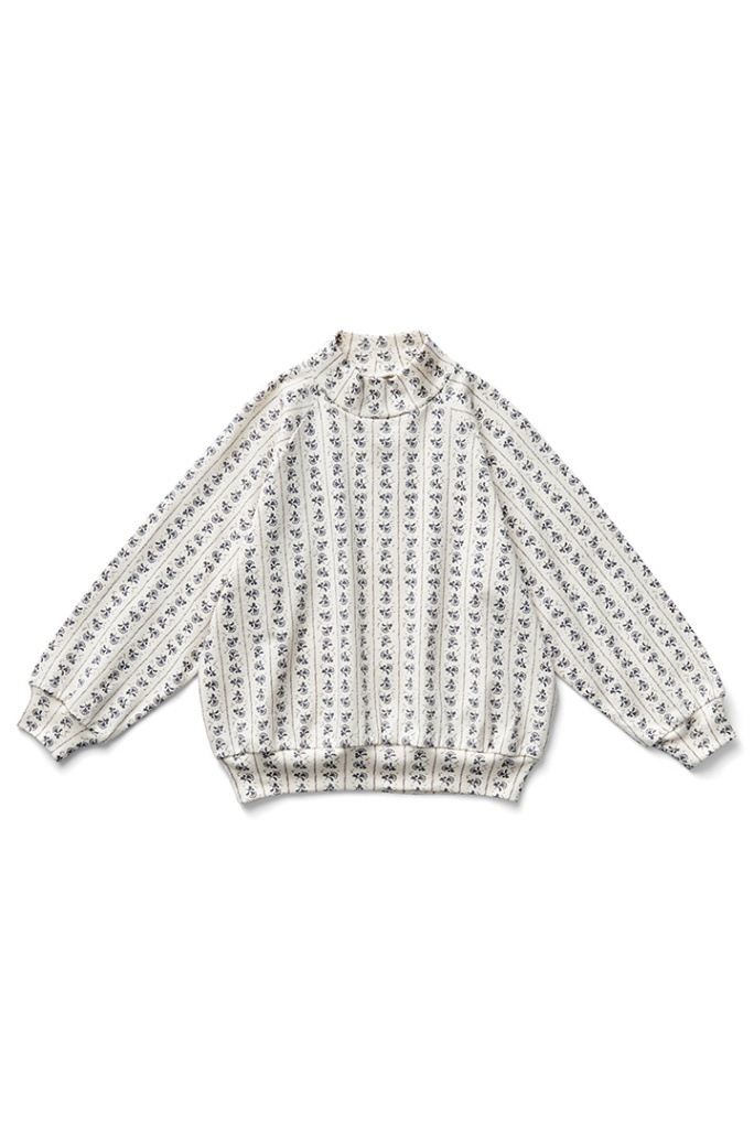 新品未使用　soor ploom essential 4y soor ploom essential Raglan Mock Tee 4Y